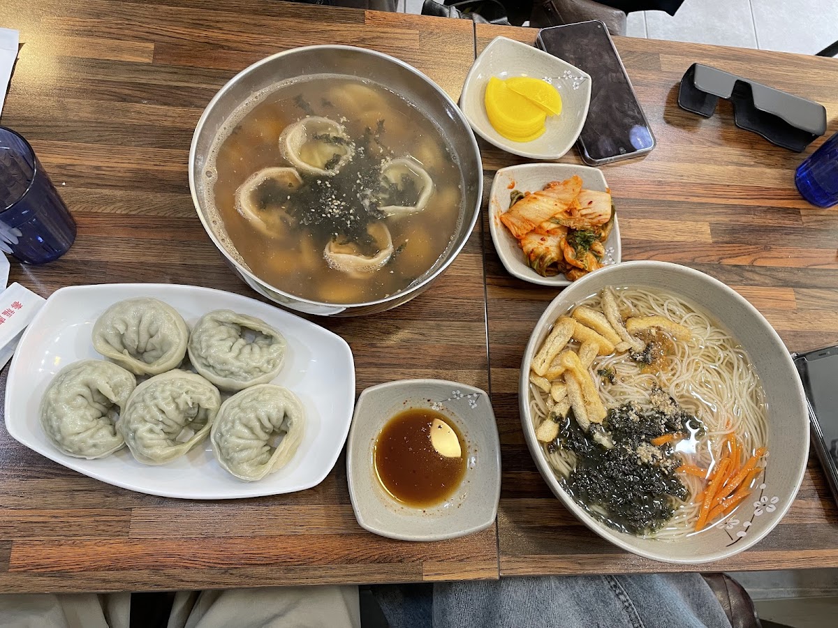 Daom Vegetarian Noodle Restaurant-4
